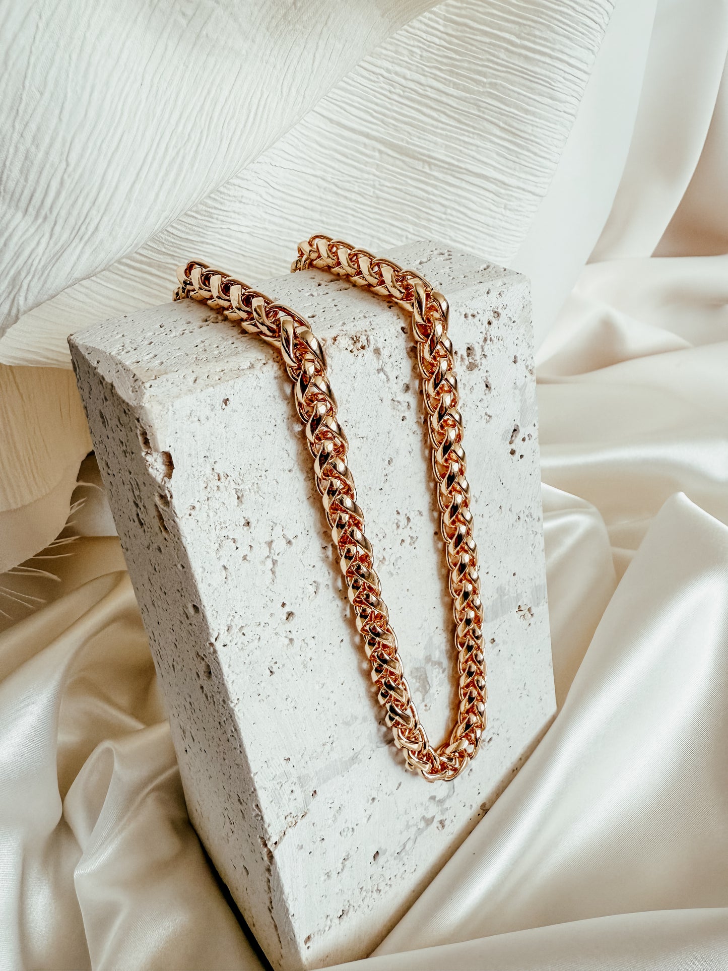 Kaori Chain Necklace