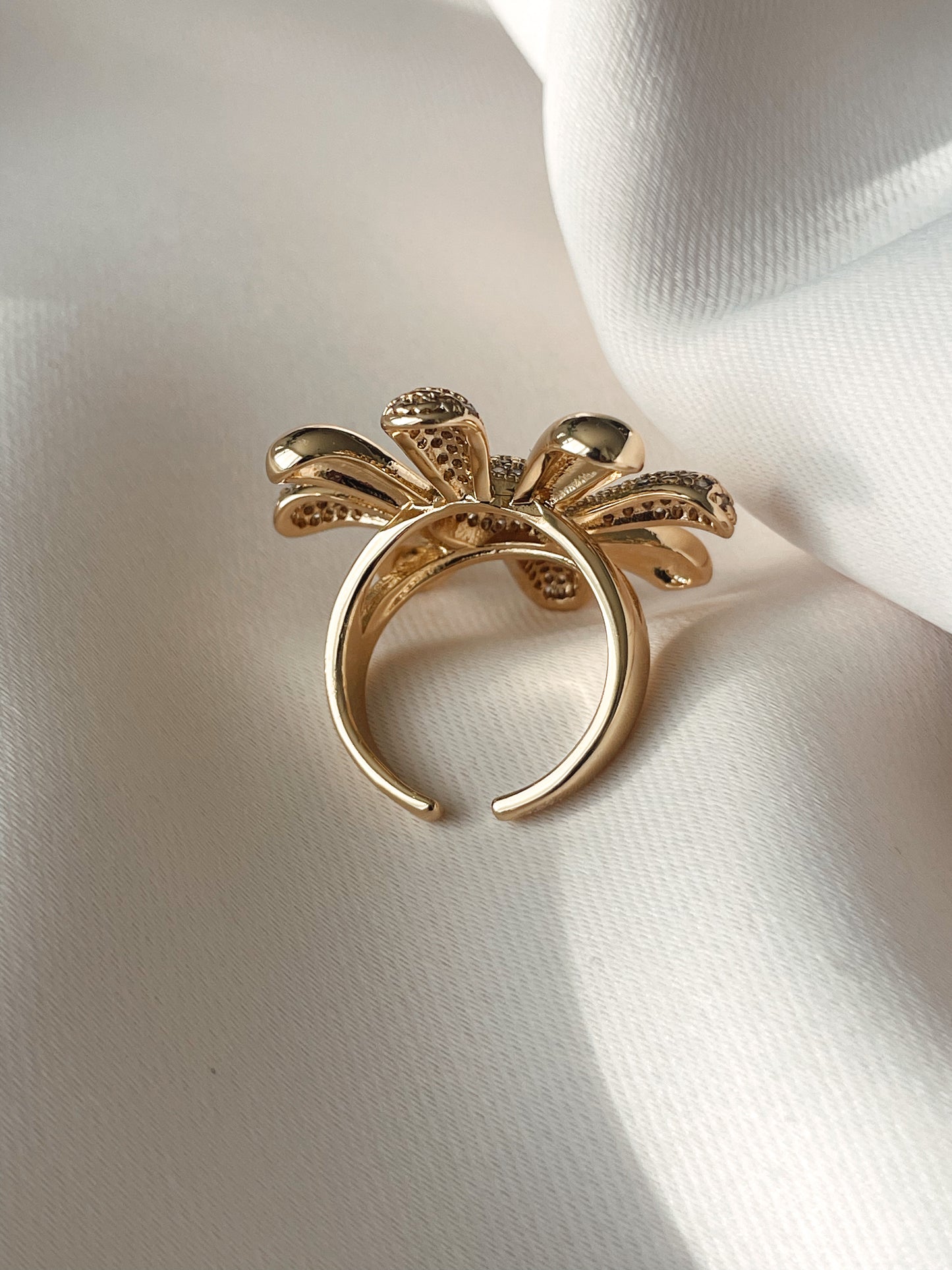 Azalea Ring
