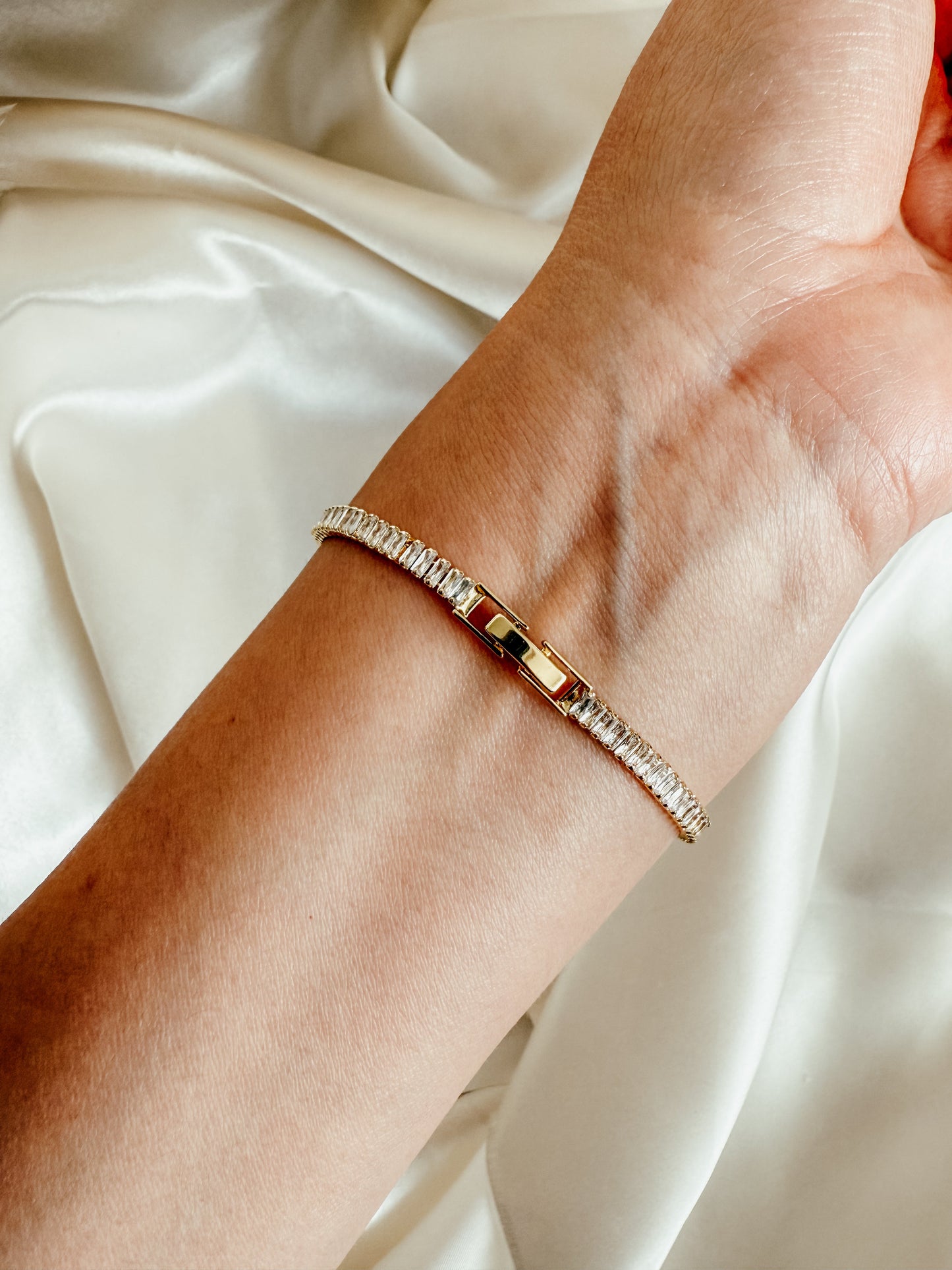 Nakita Tennis Bracelet