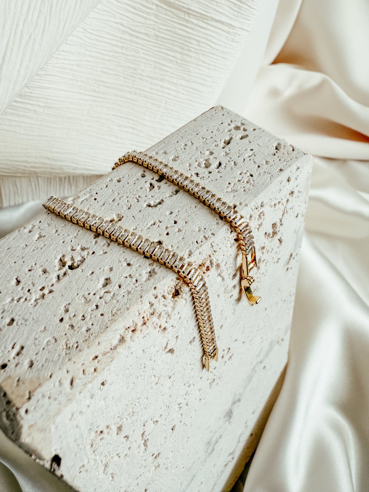 Nakita Tennis Bracelet
